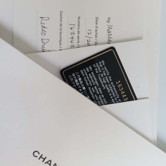 *Sold* Chanel Classic Medium Caviar Flap Bag - Picture 7 of 9